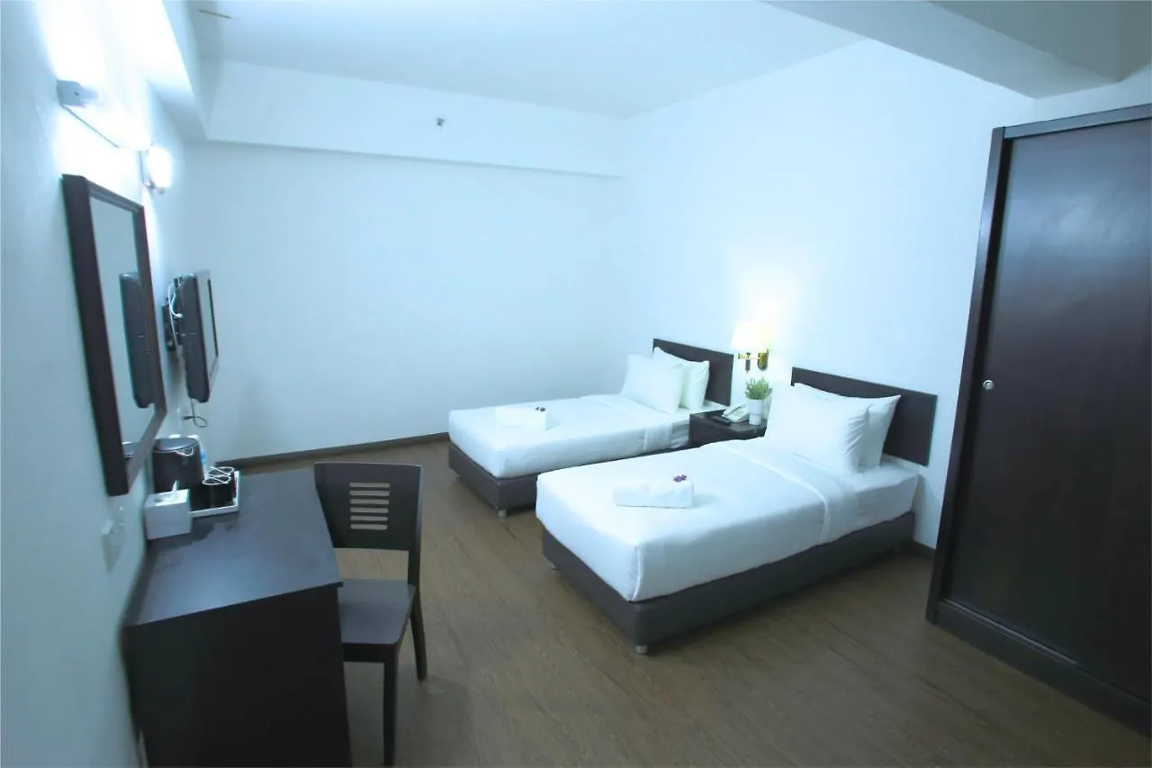 Hotel Pandan Johor Bahru 3*,
